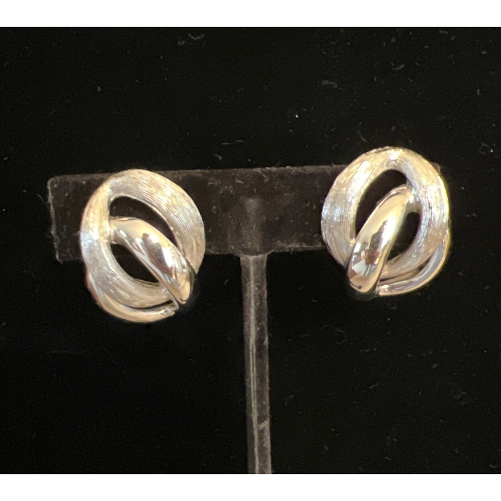 Vintage Napier‎ Oval Link Earrings Silver Tone Clip-On Screw Back 80's 90's